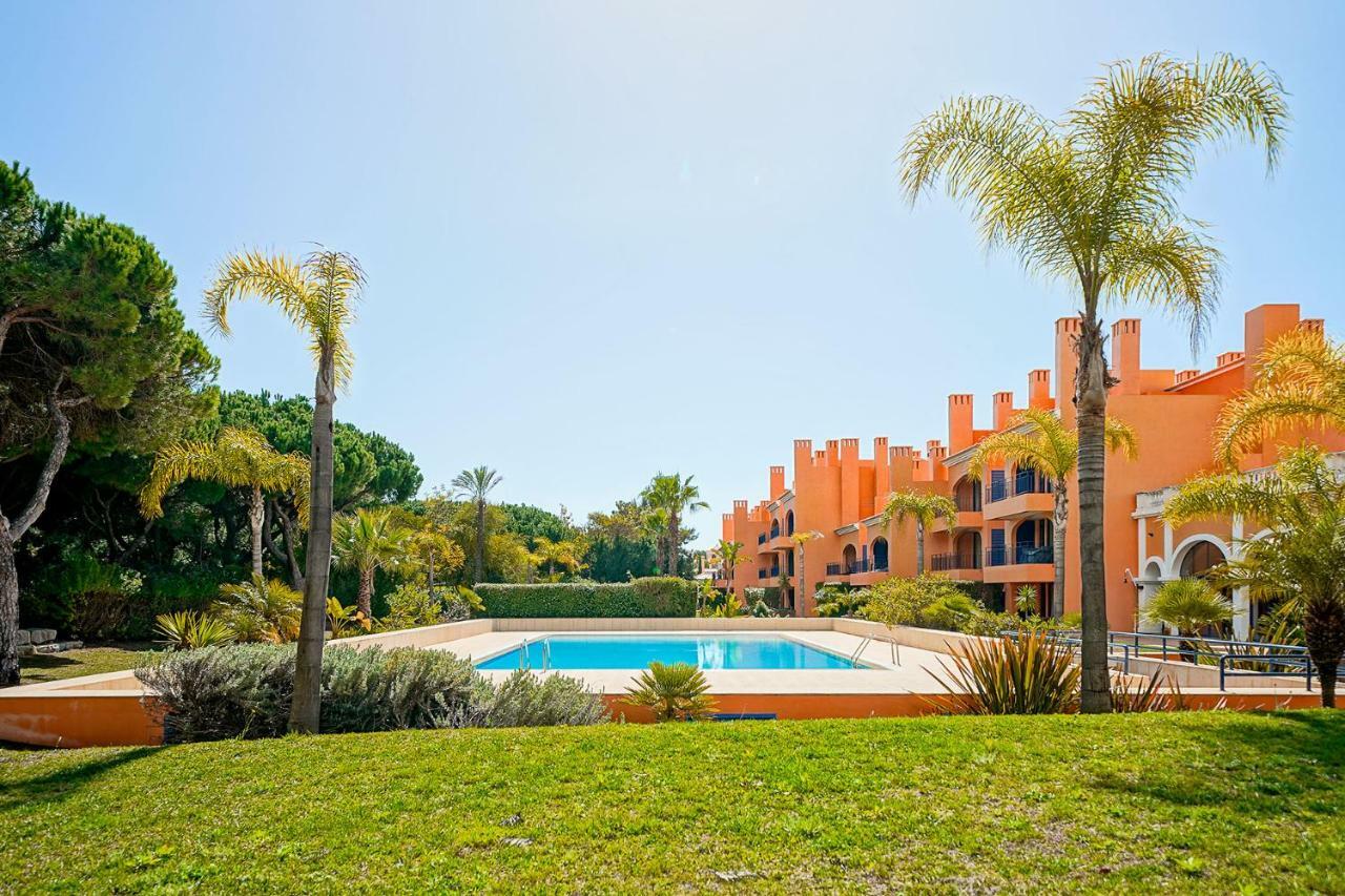 Al - Apartamento Vila Sol F5 Ah Quarteira Exterior photo